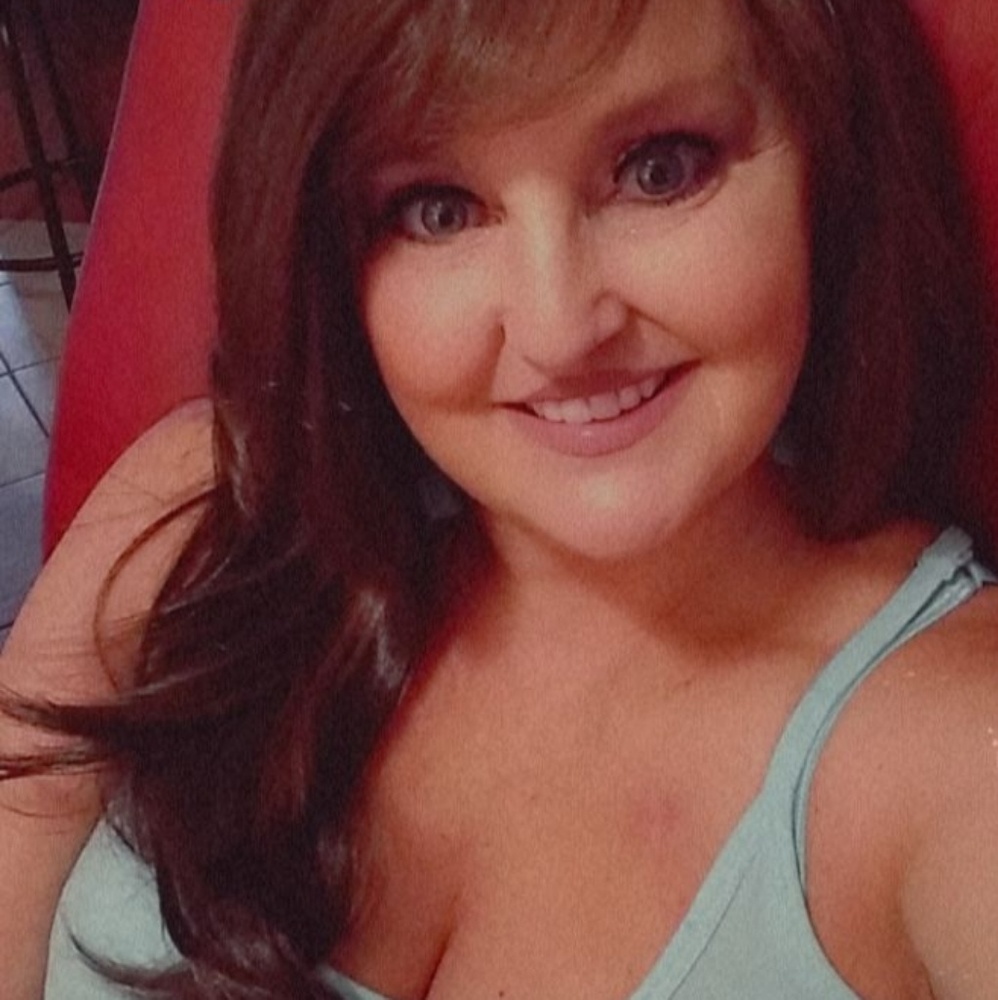 Meet your Posher, Jenifer
